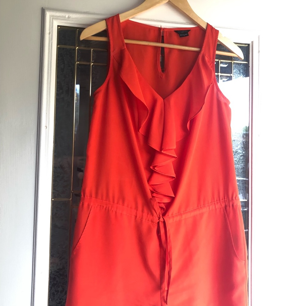 Guess short jumper
